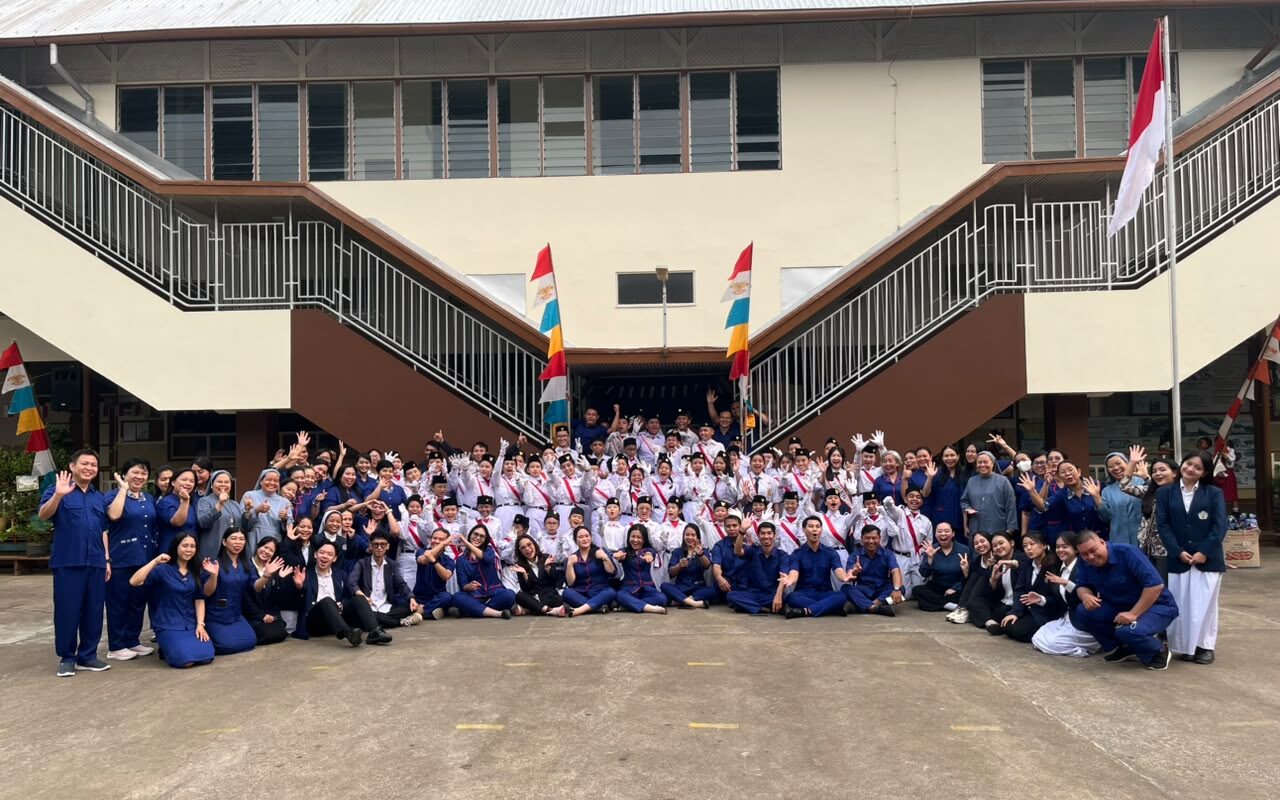 Semarak HUT ke-81 Republik Indonesia, Persekolahan Suster Pontianak Gelar Upacara Bendera